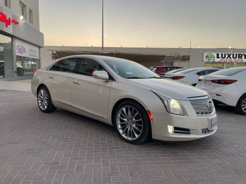 Cadillac XTS 4