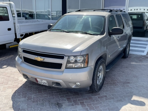 Chevrolet Suburban 