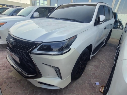 Lexus LX 570 S Black Edition