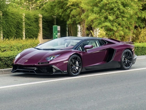 Lamborghini Aventador 